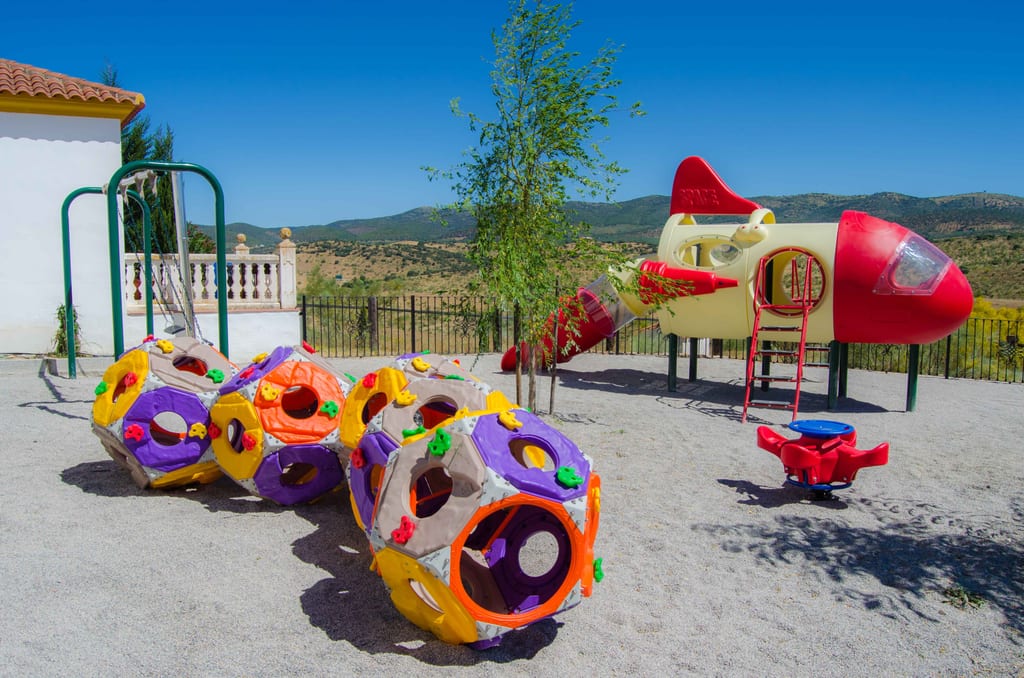 Cortijo Los Tomillares - Parque infantil